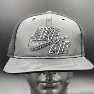 Nike Air True Black Wool Leather Blend Baseball Cap Fabric Strap black Logo